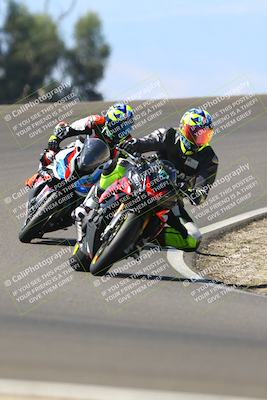 media/Sep-21-2025-TrackDaz (Sun) [[277c75b276]]/B Group/1220pm (Turn 2)/